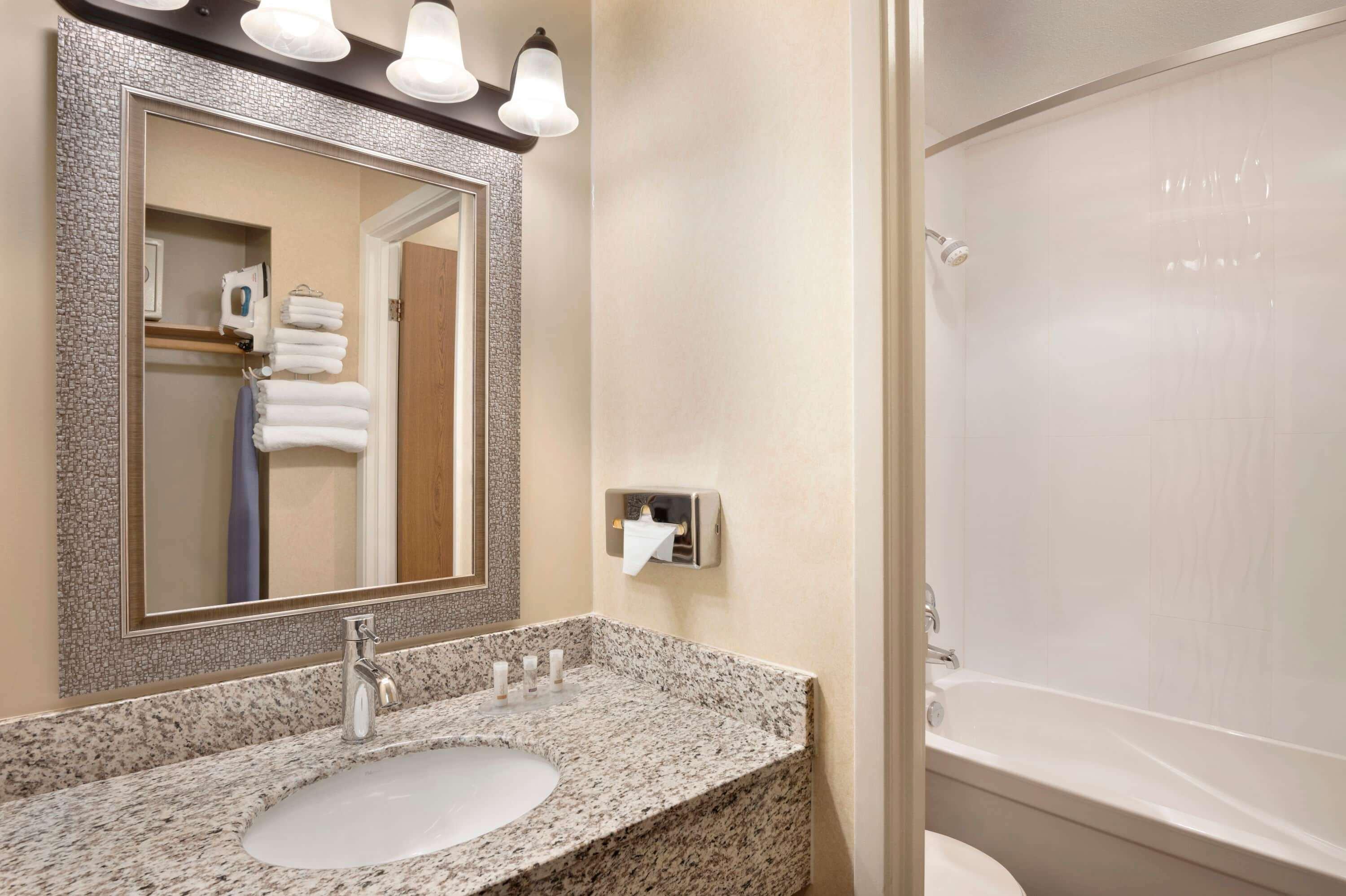 Days Inn By Wyndham Nanaïmo Extérieur photo