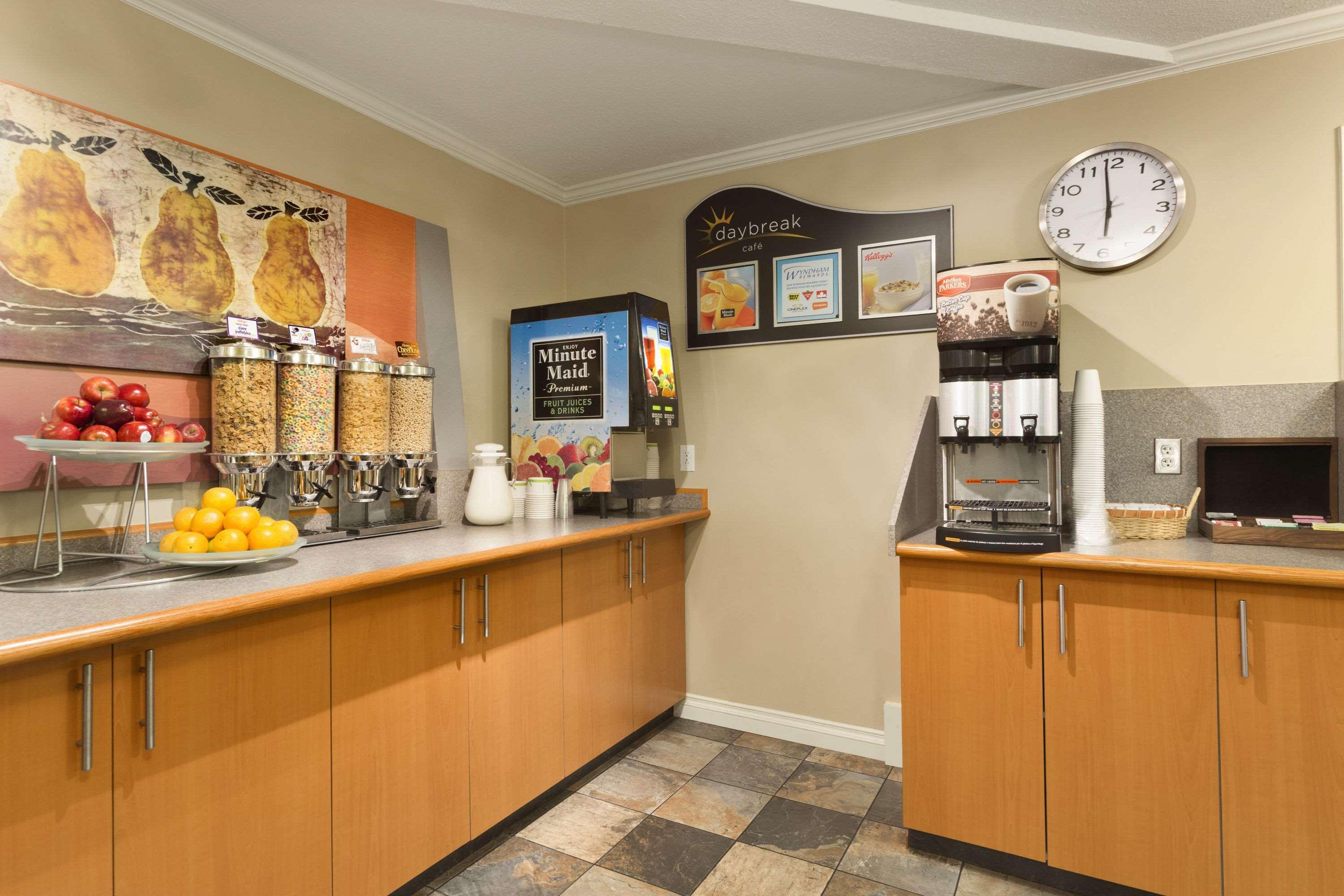 Days Inn By Wyndham Nanaïmo Extérieur photo